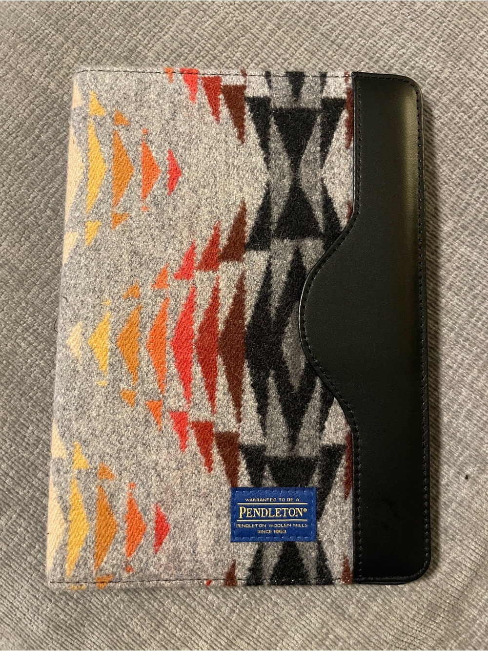 Pendleton Wool Notebook & Pen Journal Holder 8.5”x6”  -Discontinued